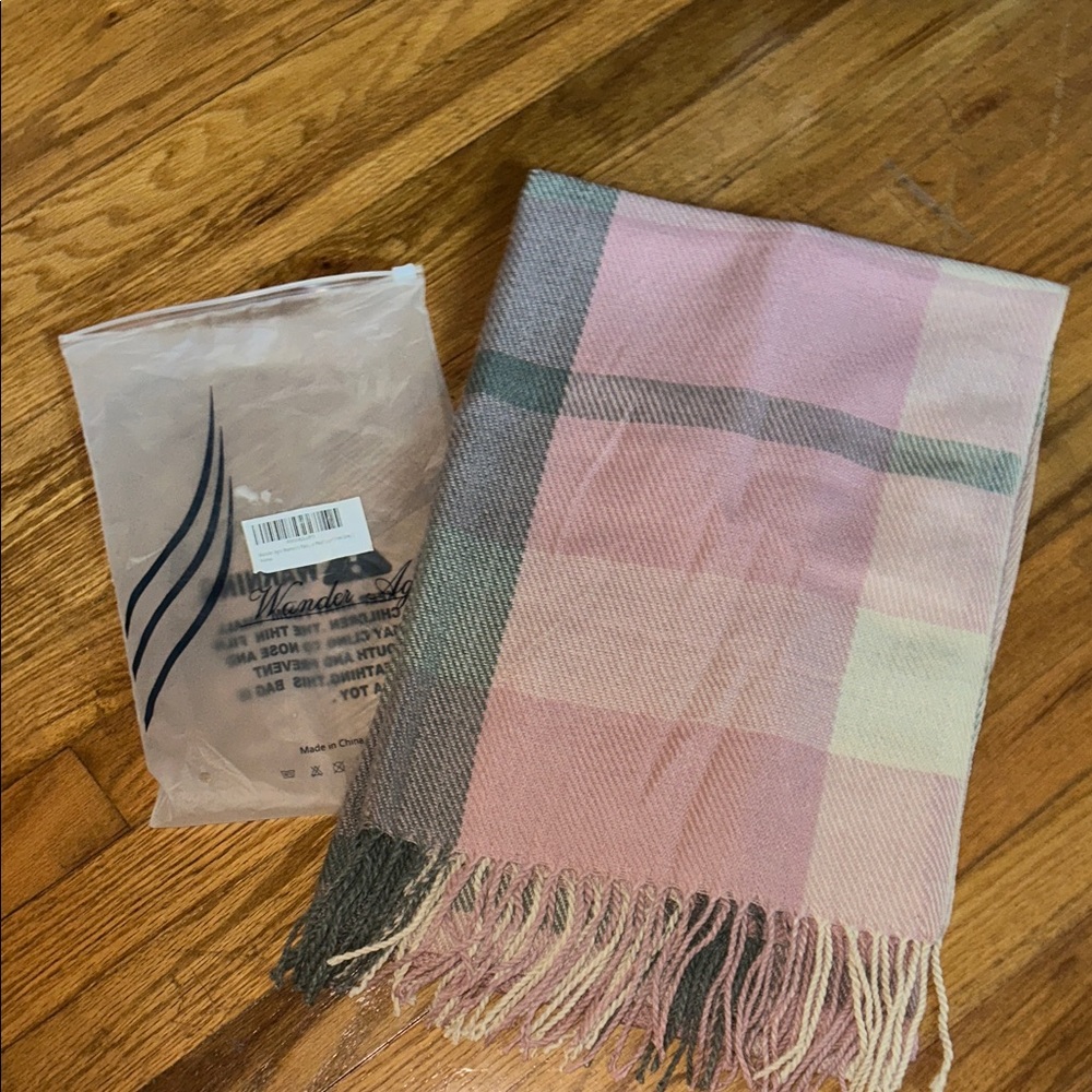 Wander Agio Scarf 🧣